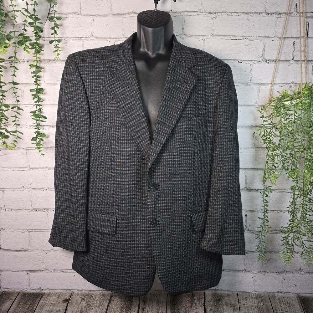 JOSEPH ABBOUD NAVY AND GRAY CHECKERED BLAZER 100% WOOL MENS 40S